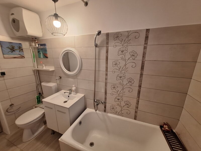 Vitan, sector 3, la 2 min. Mall Vitan, la 8 min. metrou M. Bravu